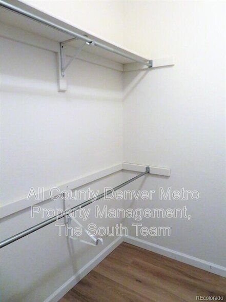 Building Photo - 7394 S Alkire St