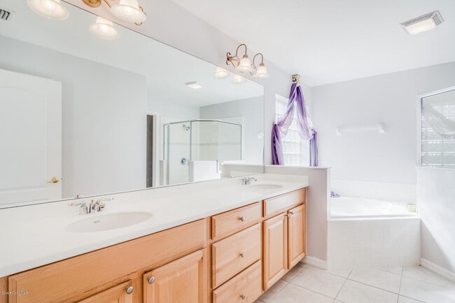 Building Photo - 3562 Siderwheel Dr