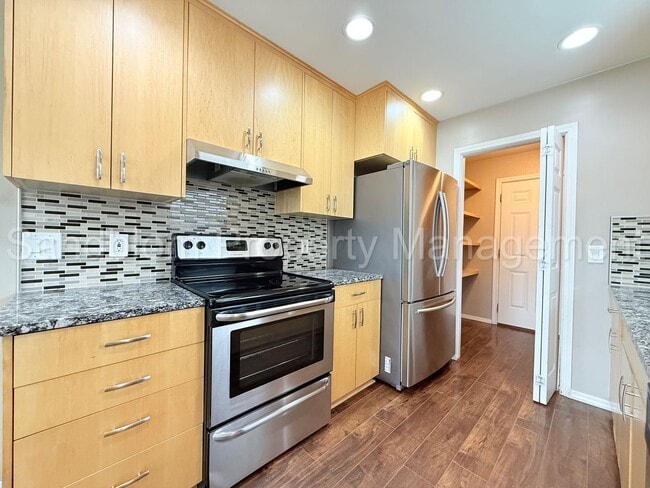 Building Photo - For Lease | Broken Arrow | Available Now!