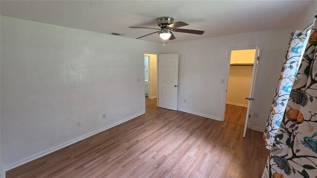 Building Photo - 4344 NW 25th Terrace