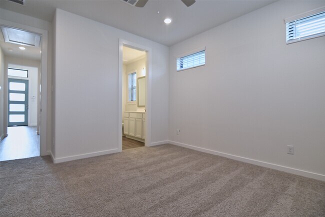 Building Photo - 3259 Loam Ln