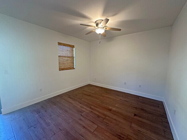 Building Photo - Stylish 3-Bedroom Home with Pool, Garage &...