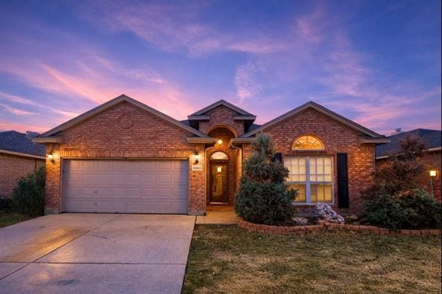 Building Photo - 10605 Foothill Dr