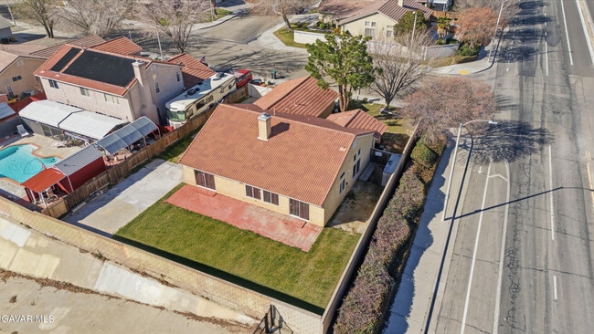 Building Photo - 44762 Shadowcrest Dr