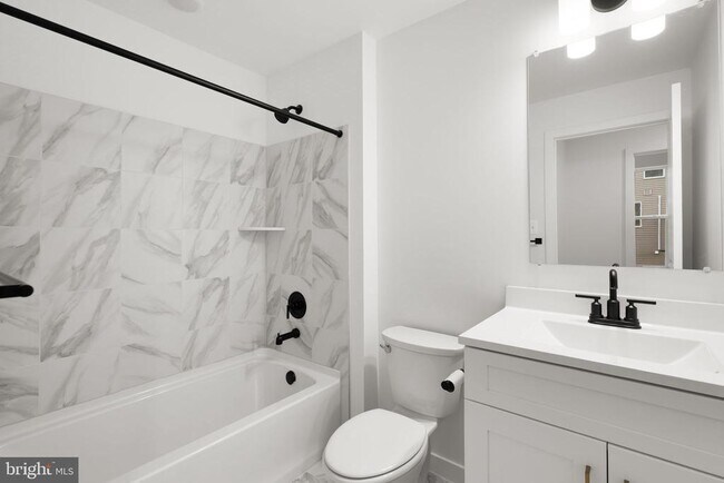 Building Photo - 1631 Blacksmith Wy