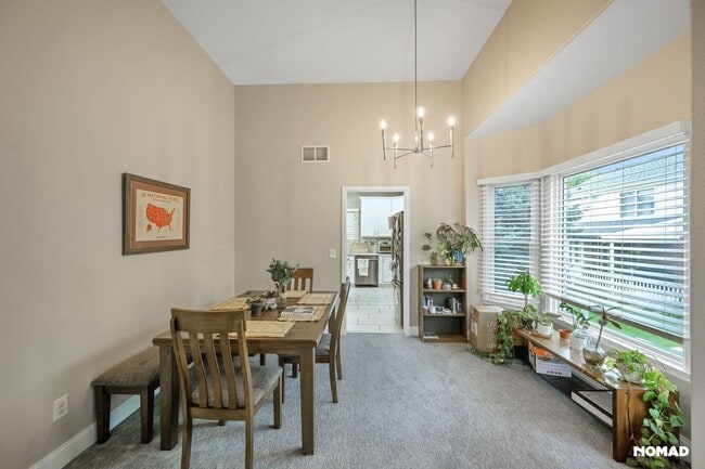 Building Photo - 1321 S Lansing Ct