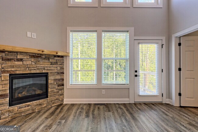 Building Photo - 18 Living Waters Wy