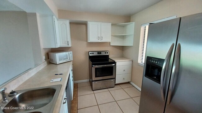 Building Photo - 174 San Juan Cir