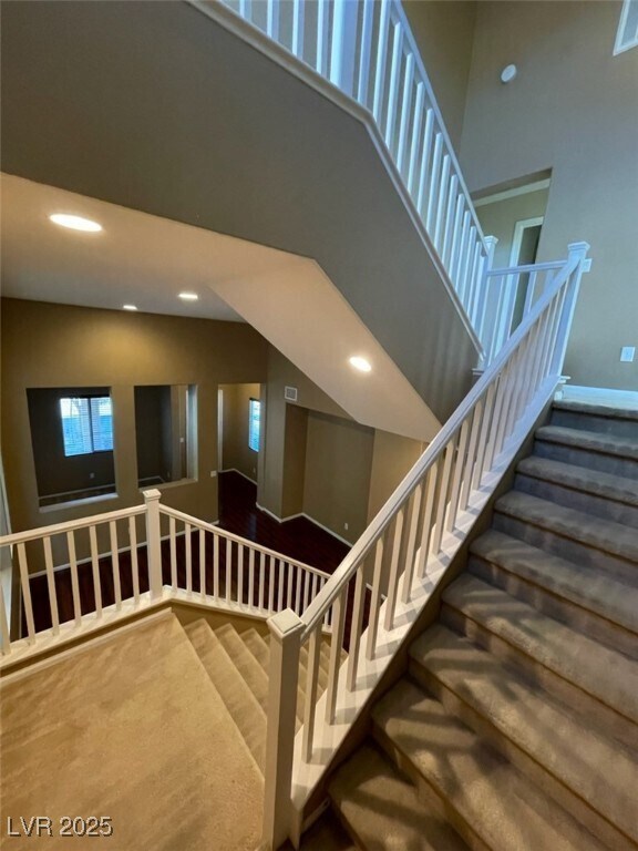 Building Photo - 6639 Rego Park Ct