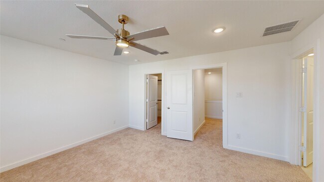 Building Photo - 2938 ELLE DR
