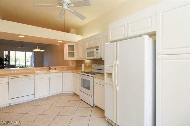 Building Photo - 6810 Beach Resort Dr