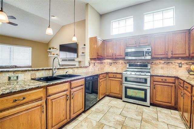 Building Photo - 1109 Ashby Dr