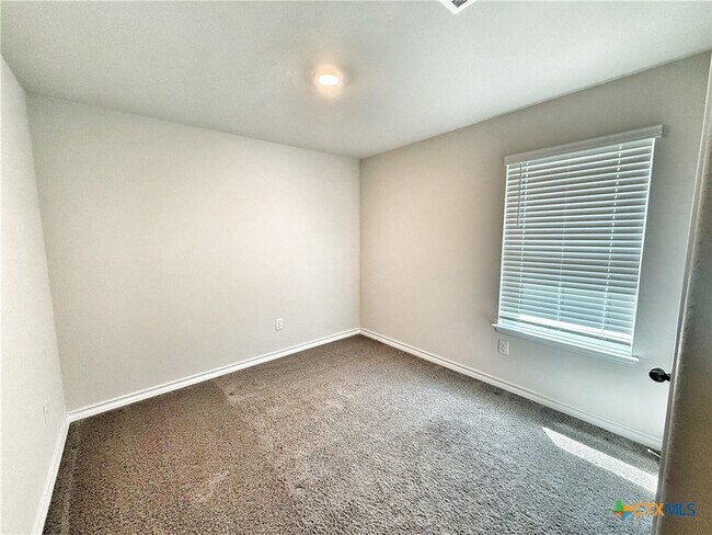 Building Photo - 380 Arbor Hills