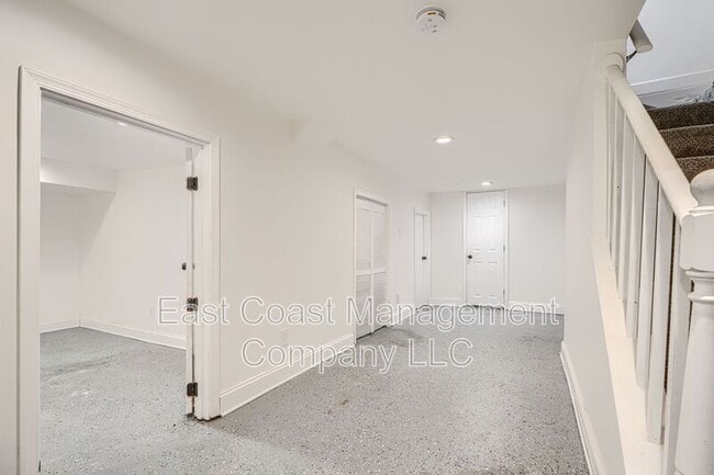 Building Photo - 2535 Shirley Ave