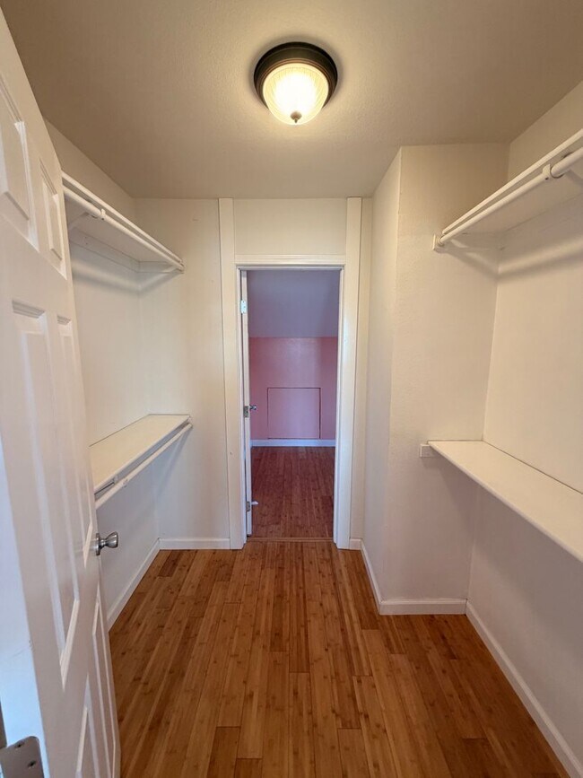 Building Photo - Unbelievable 4 Bed, 4 Bath House For Rent In Buena Park-Must See To Appreciate!