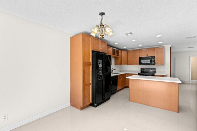 Building Photo - 12210 Dartmoor Dr