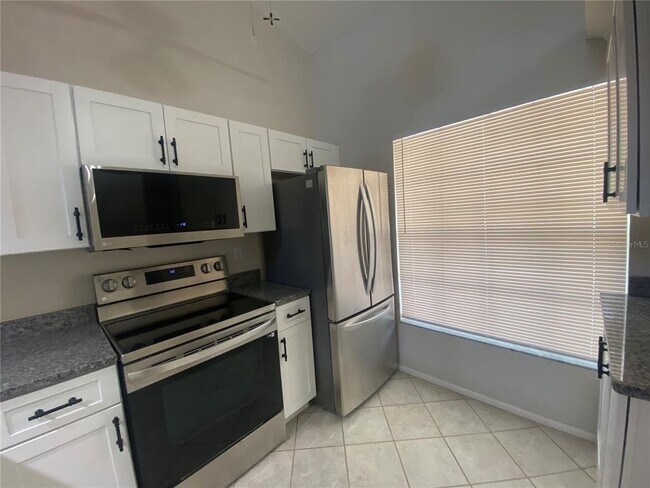 Building Photo - 106 Sun Isle Cir