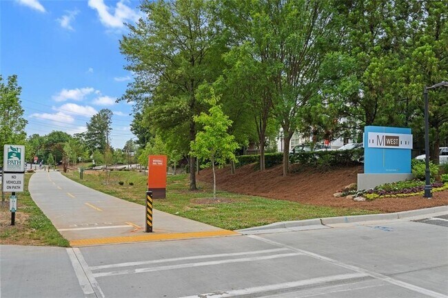Building Photo - 1380 Stirling Cir NW