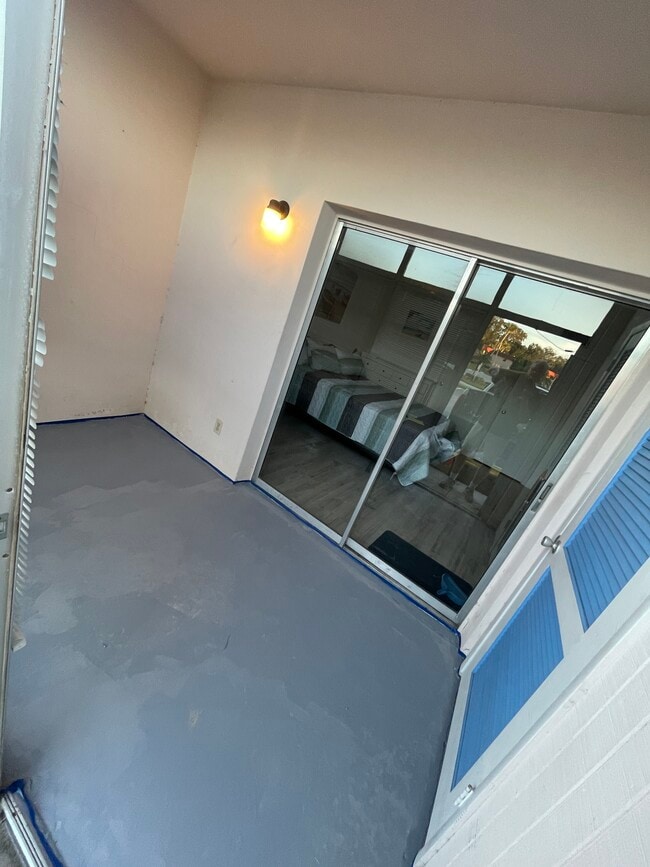 Building Photo - 52 Woodland Dr