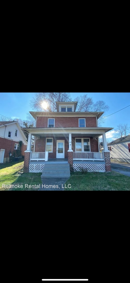 Primary Photo - 1905 Dale Ave SE