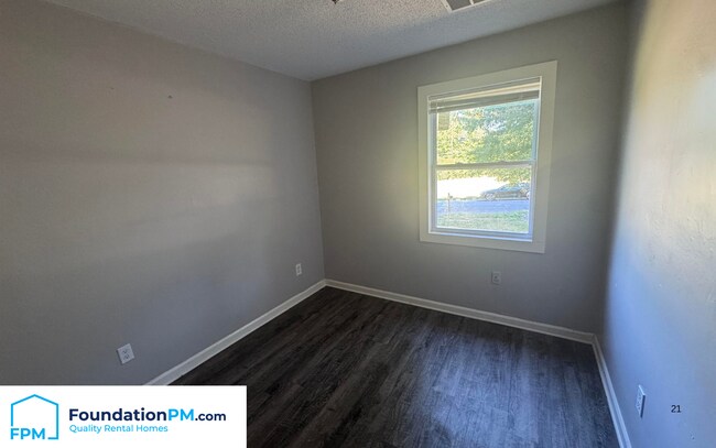 Building Photo - 2601 Dakar Ave