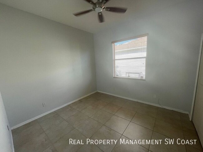 Building Photo - 816 Grand Rapids Blvd