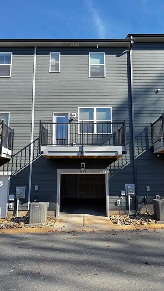 Building Photo - Room in Townhome on Levy Wy