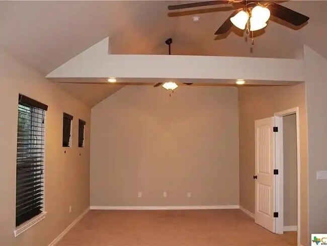 Building Photo - Beautiful Executive Home in Harker Heights...