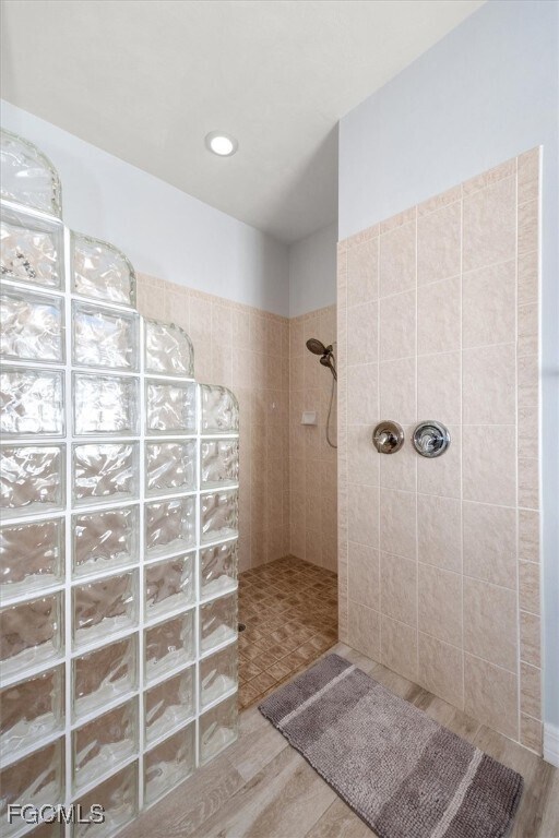 Building Photo - 4413 SW 26th Ct