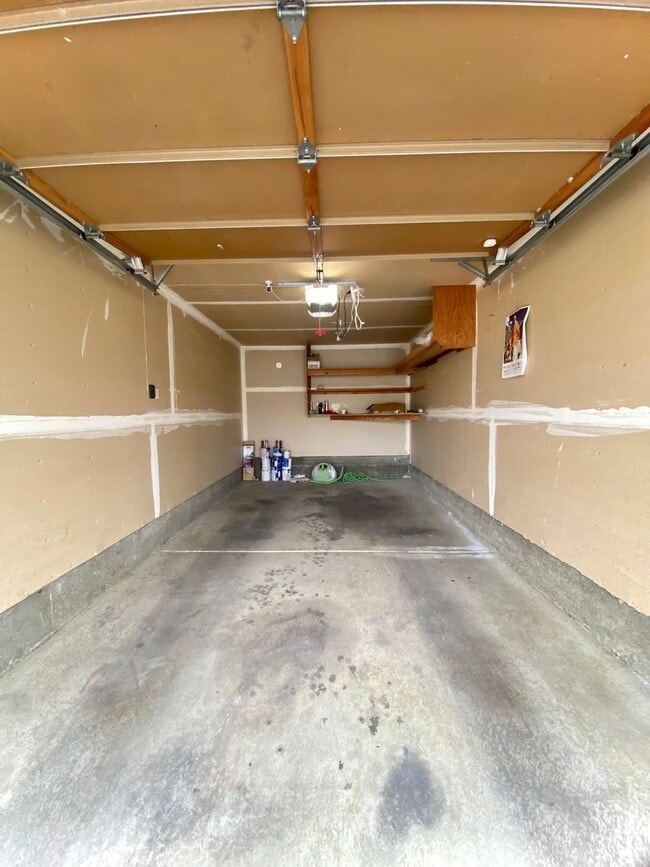 Building Photo - Modern 3BR Home in Nantucket Cove with Dual Suites & Prime Commuter Access