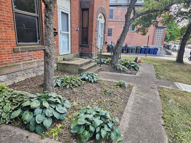 Building Photo - 239 Wilber Ave