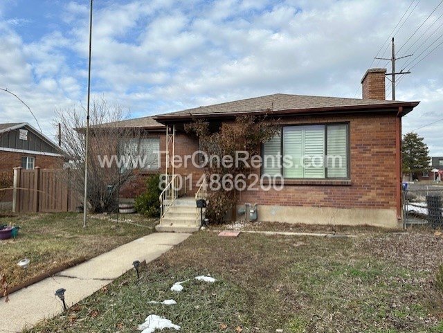 Building Photo - This property offers a NO DEPOSIT option available for qualified renters!