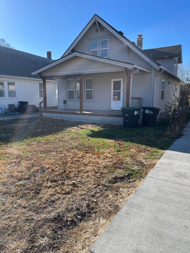 Building Photo - Florence/Minne Lusa 4 bed 2 bath house 160...