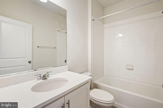 Building Photo - 1807 Kellington Ct