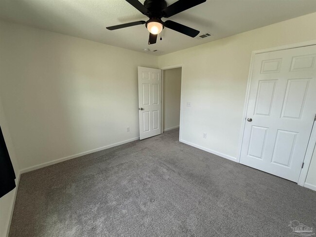 Building Photo - 8743 Schooner Ln