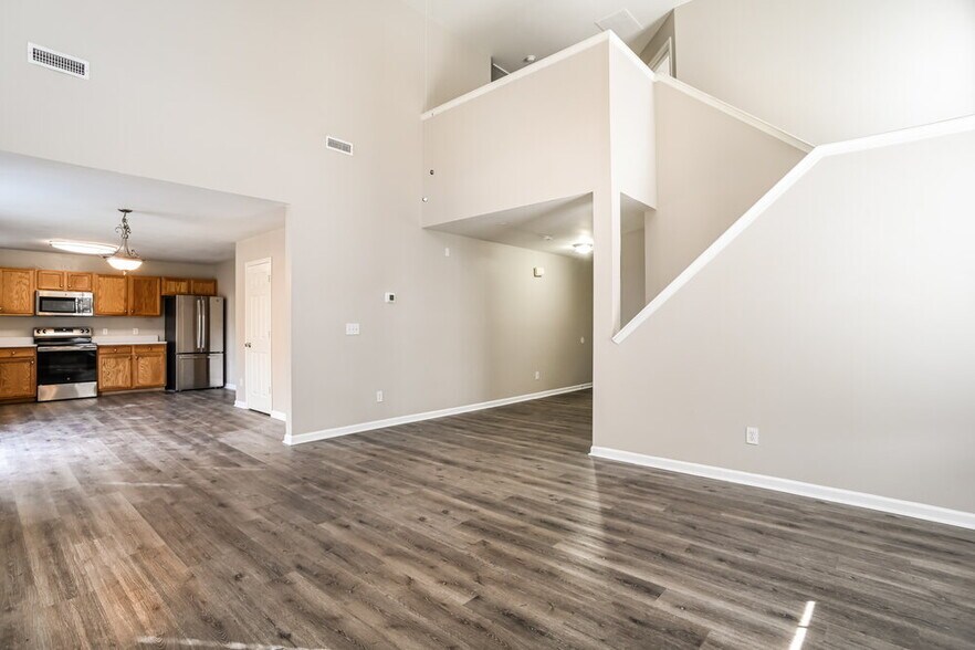 Building Photo - 1315 Ben Livingston Rd