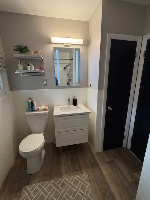 Bathroom - 15 Beverly Hl