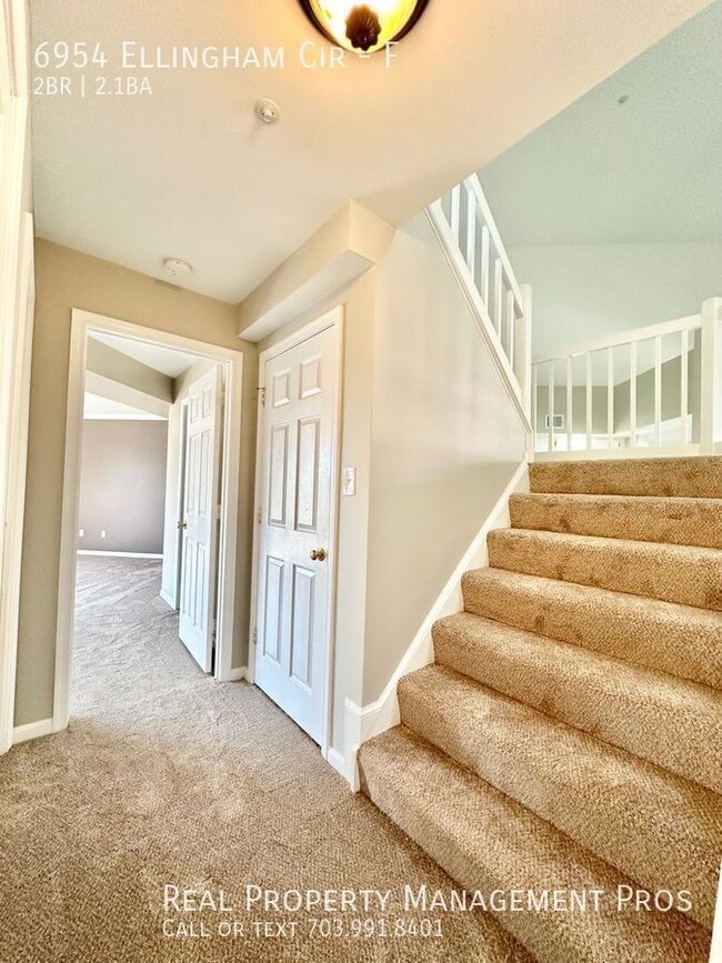 Building Photo - 6954 Ellingham Cir