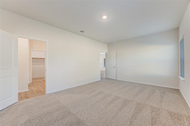 Building Photo - 4200 Carnation Dr