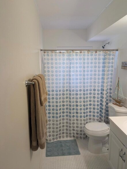 Building Photo - 1772 Gulfstream Ave