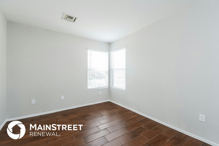 Building Photo - 5239 S Via Laguna Blanca
