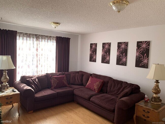 Building Photo - 3 br, 1.5 bath House - 11374 Acrux Dr