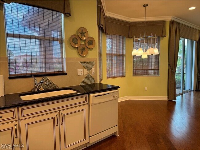 Building Photo - 10305 Longleaf Pine Ct