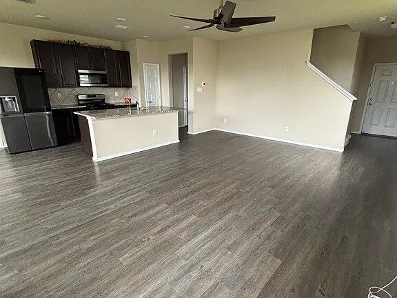 Building Photo - 6026 Galena Rock