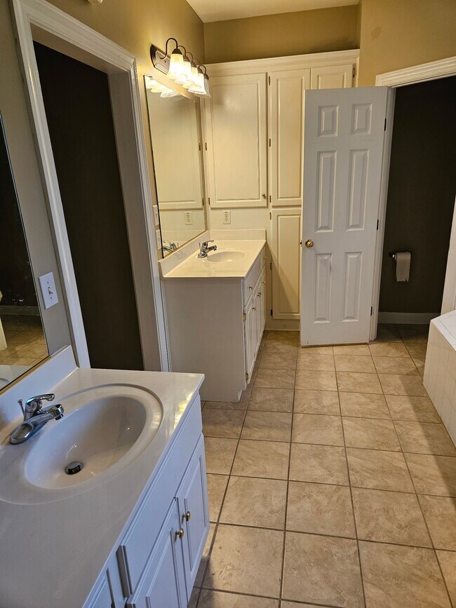 Building Photo - Columbus GA Property
