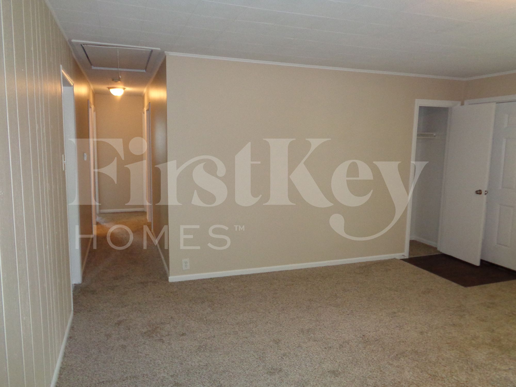 Building Photo - 724 Gates St