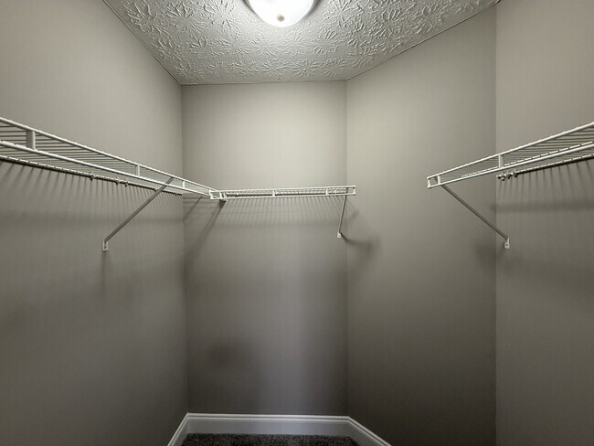 Building Photo - 209 Westchester Cir