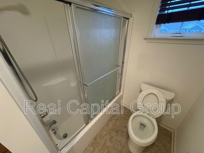 Building Photo - 28 Whitaker Dr