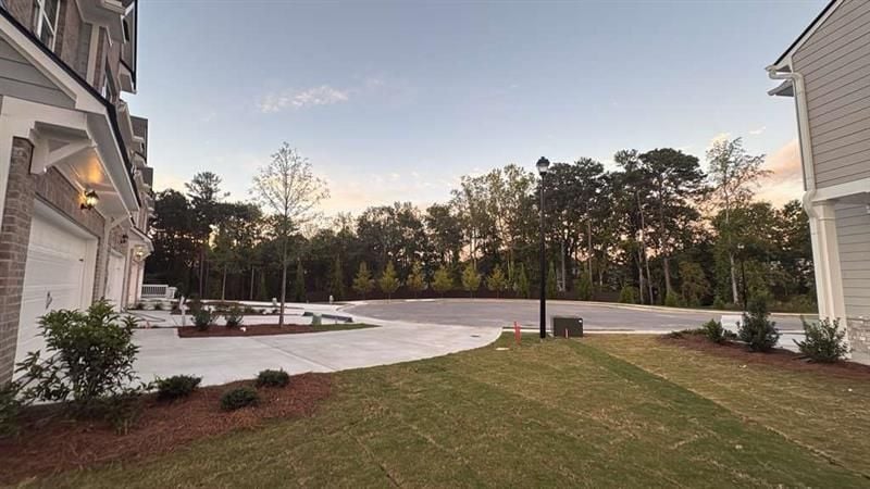 Building Photo - 2415 Poppy Ct