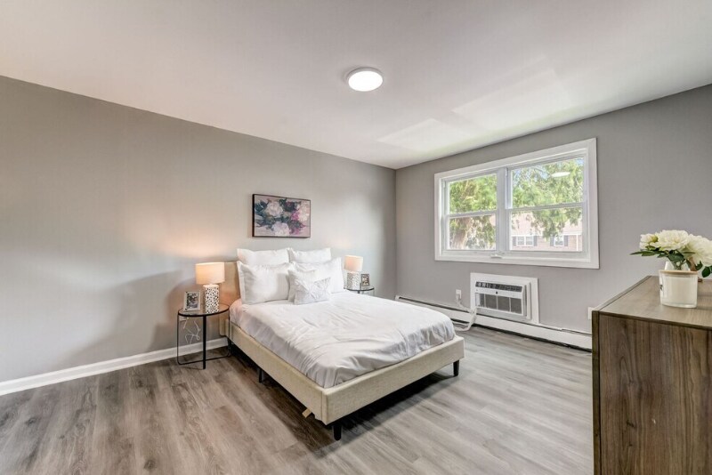 Building Photo - 7200 Marion Ave